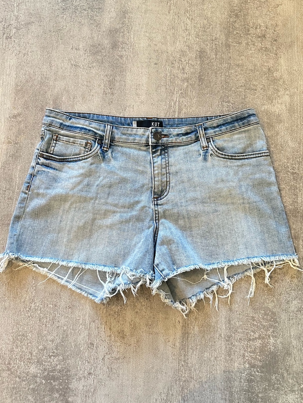 Kut from the Kloth Light Wash Frayed Hem Denim Gigi Shorts